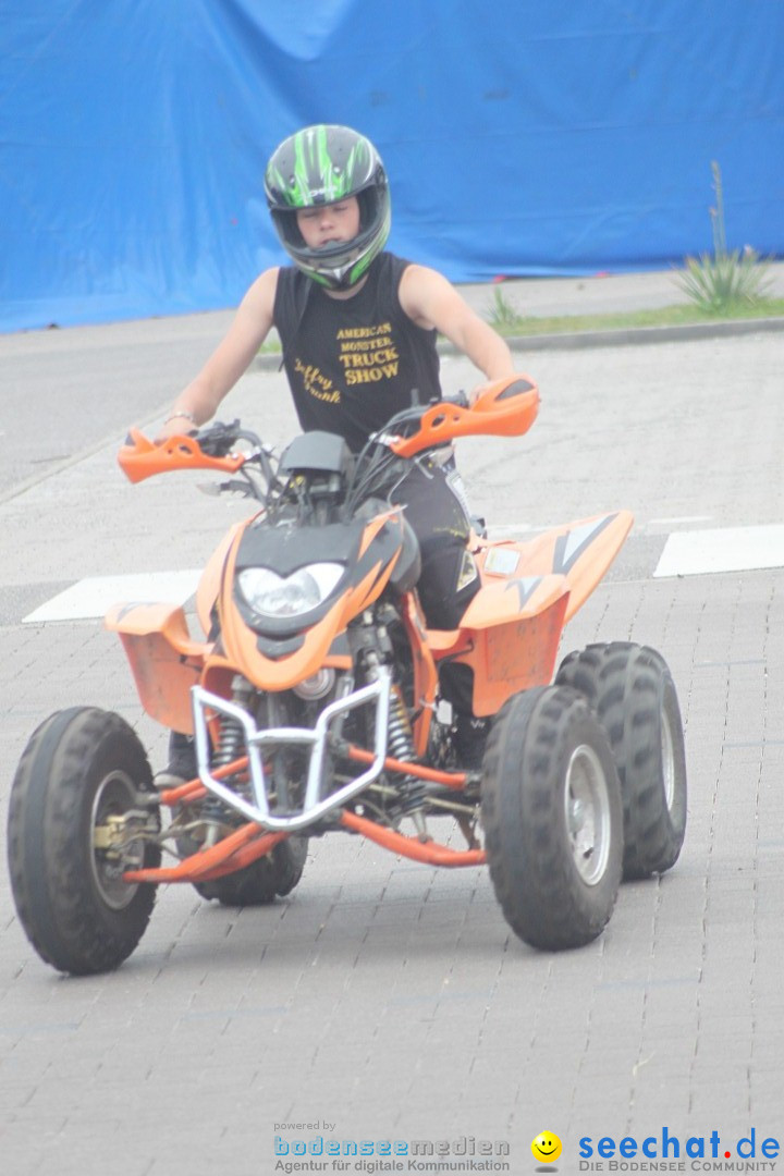 XXXXL-Monster-Truck-Show: Volkertshausen am Bodensee, 24.06.2012