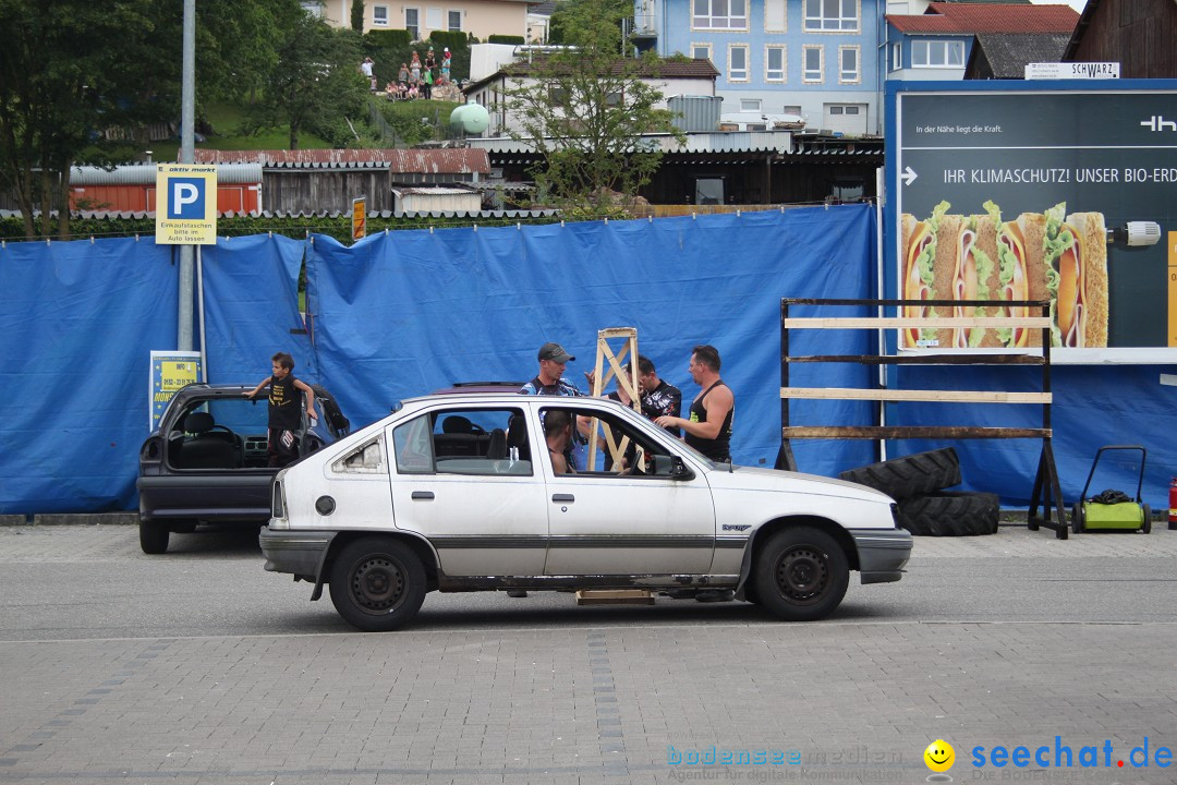 XXXXL-Monster-Truck-Show: Volkertshausen am Bodensee, 24.06.2012