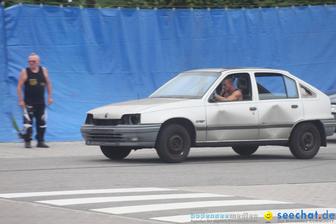 XXXXL-Monster-Truck-Show: Volkertshausen am Bodensee, 24.06.2012