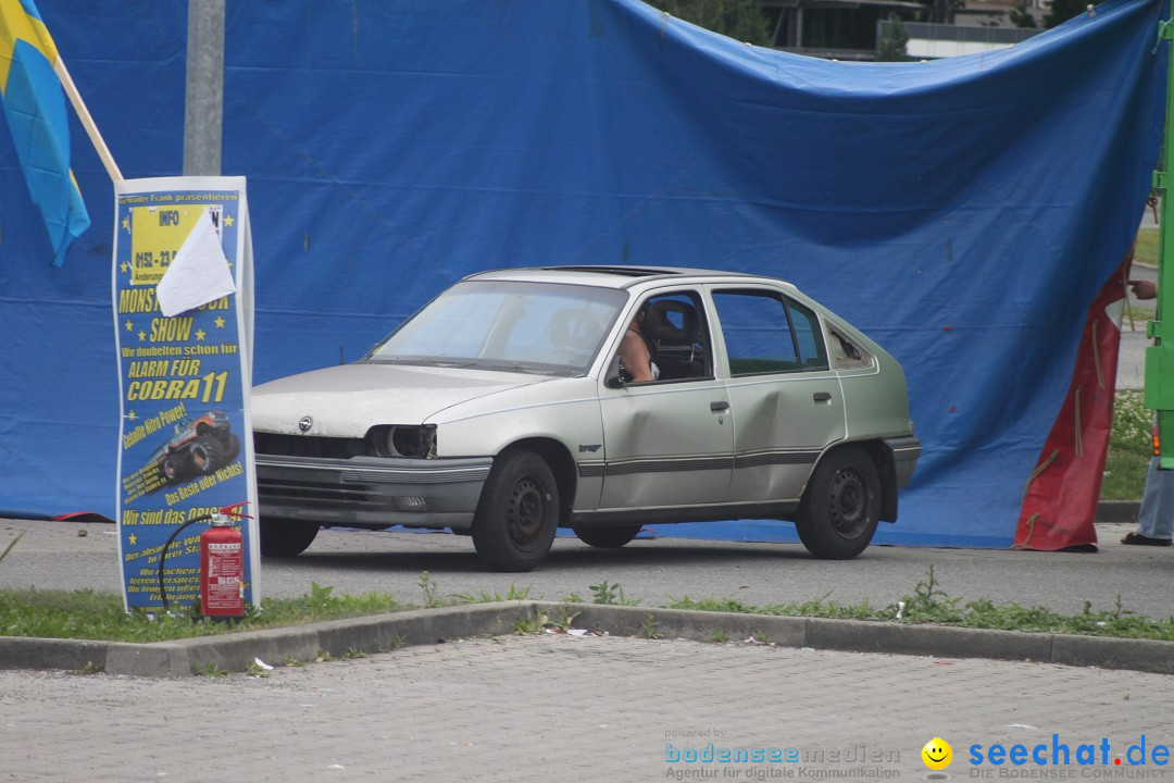 XXXXL-Monster-Truck-Show: Volkertshausen am Bodensee, 24.06.2012