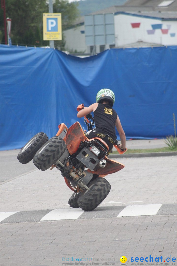 XXXXL-Monster-Truck-Show: Volkertshausen am Bodensee, 24.06.2012