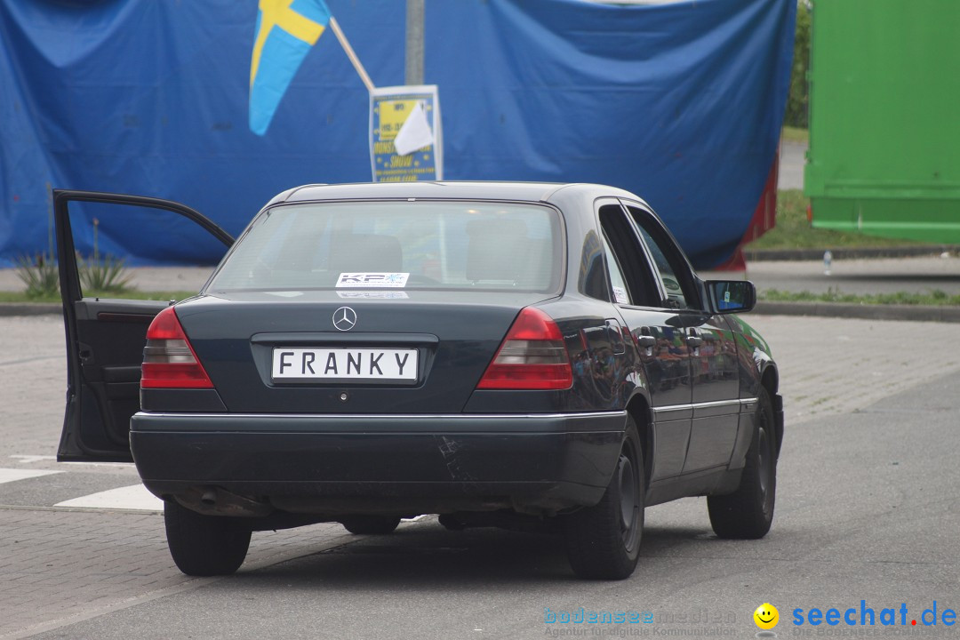 XXXXL-Monster-Truck-Show: Volkertshausen am Bodensee, 24.06.2012