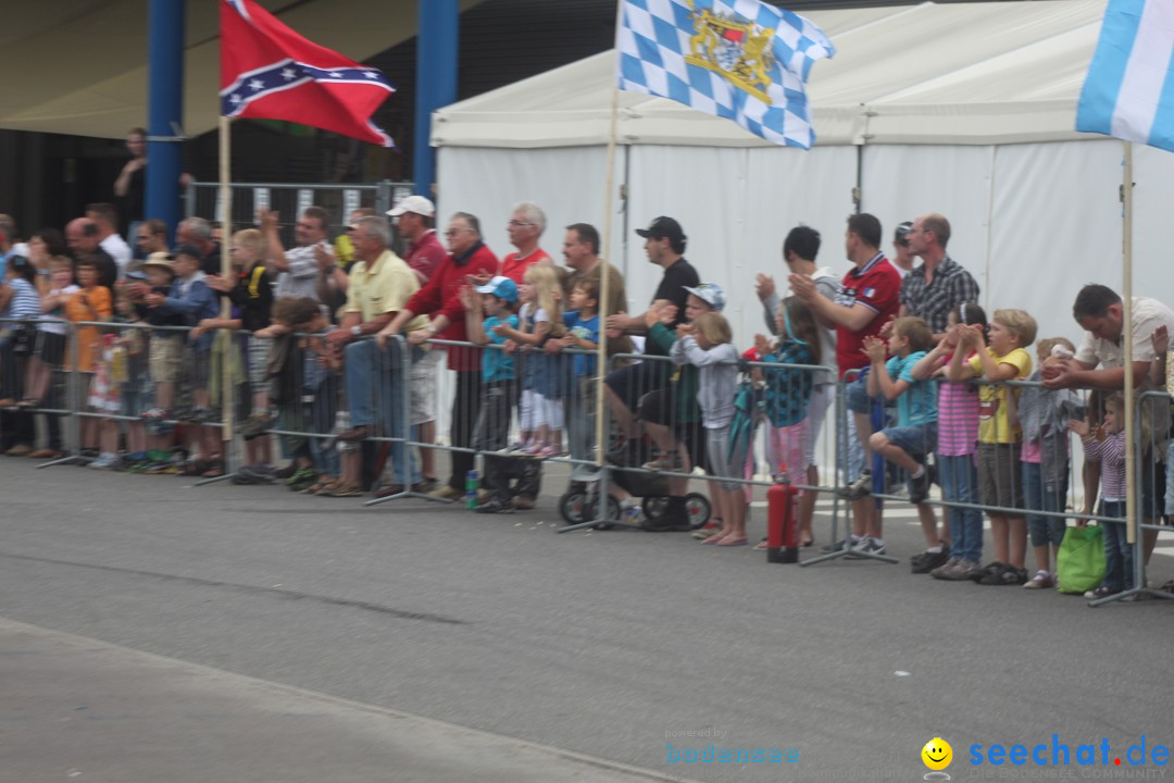 XXXXL-Monster-Truck-Show: Volkertshausen am Bodensee, 24.06.2012