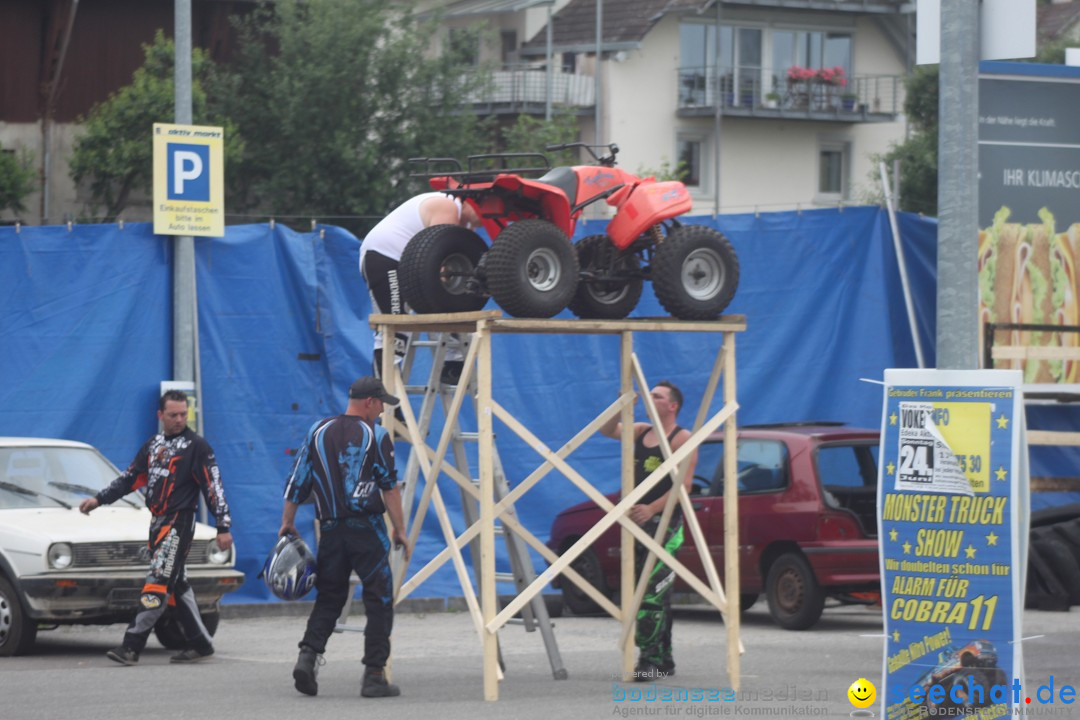 XXXXL-Monster-Truck-Show: Volkertshausen am Bodensee, 24.06.2012