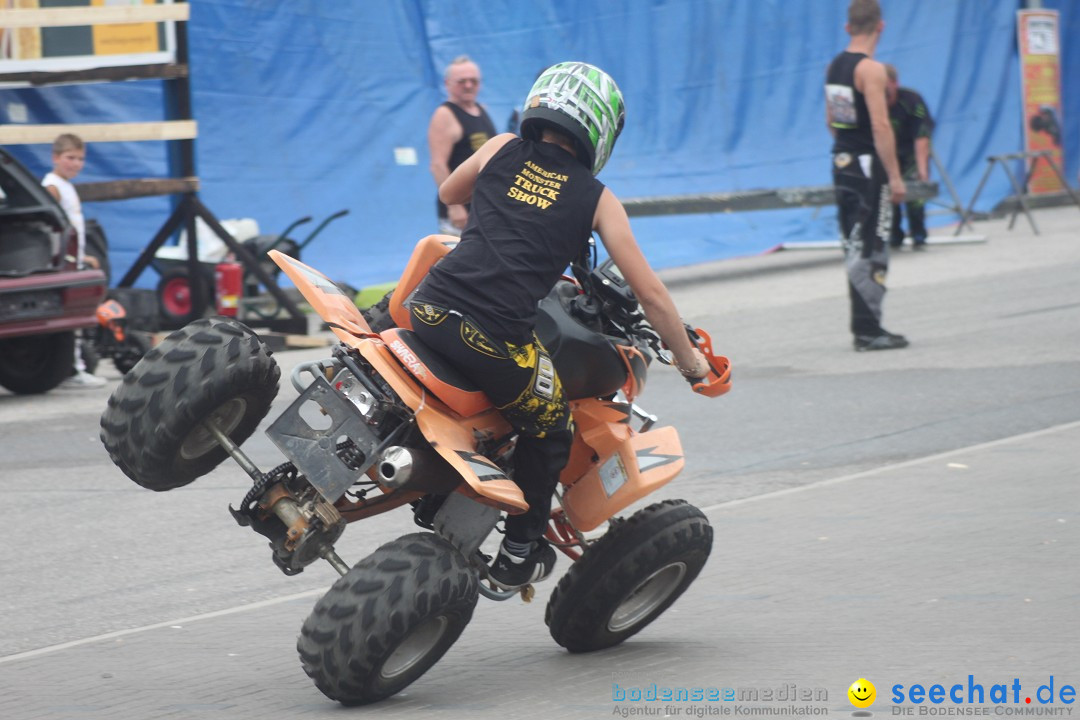 XXXXL-Monster-Truck-Show: Volkertshausen am Bodensee, 24.06.2012