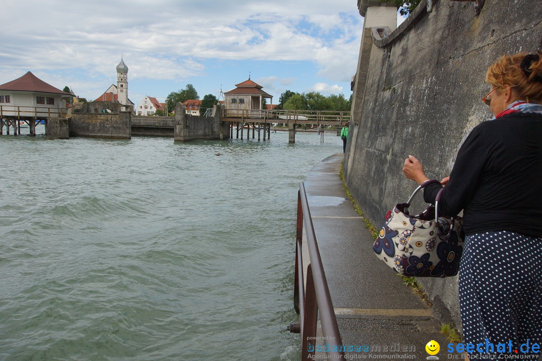 Badewannenrennen 2012: Wasserburg am Bodensee, 14.07.2012