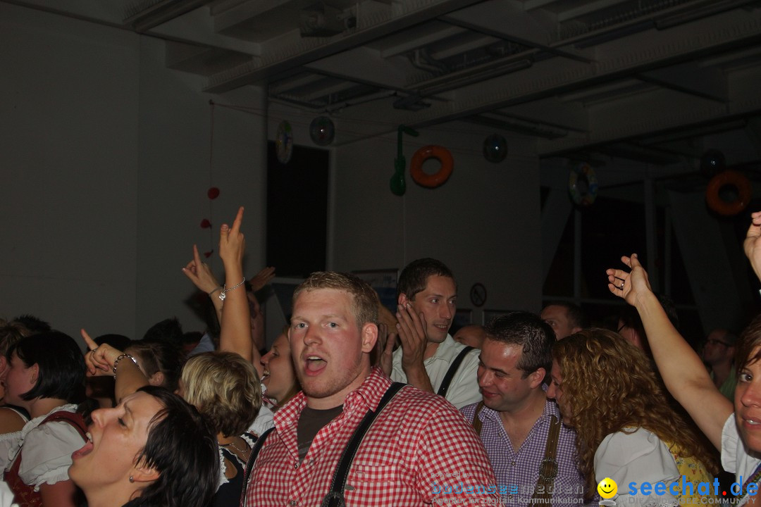 Partyschiff: Lederhosen und Dirndl: Friedrichshafen am Bodensee, 04.08.2012