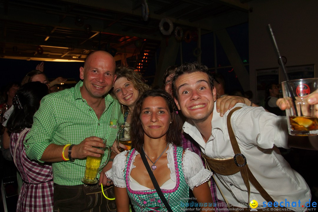 Partyschiff: Lederhosen und Dirndl: Friedrichshafen am Bodensee, 04.08.2012