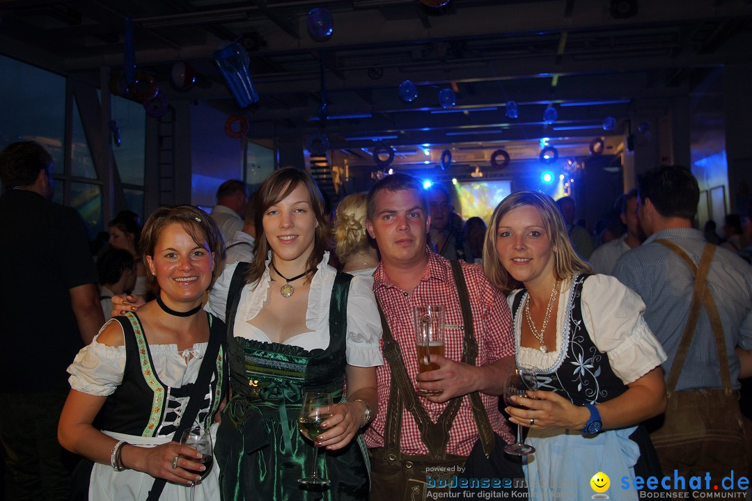 Partyschiff: Lederhosen und Dirndl: Friedrichshafen am Bodensee, 04.08.2012