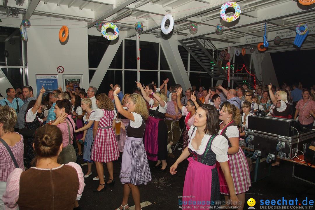 Partyschiff: Lederhosen und Dirndl: Friedrichshafen am Bodensee, 04.08.2012