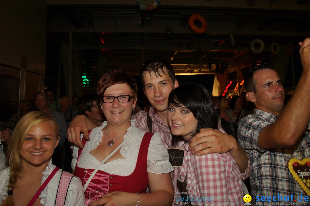 Partyschiff: Lederhosen und Dirndl: Friedrichshafen am Bodensee, 04.08.2012