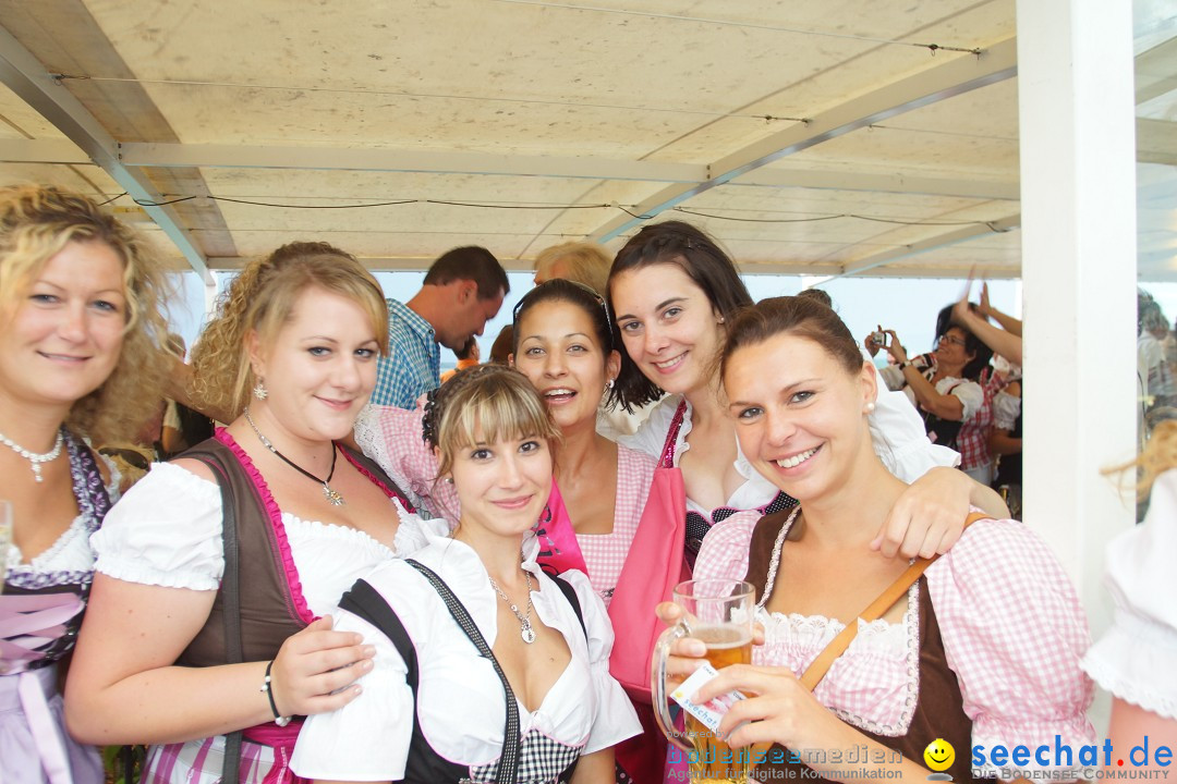 Partyschiff: Lederhosen und Dirndl: Friedrichshafen am Bodensee, 04.08.2012