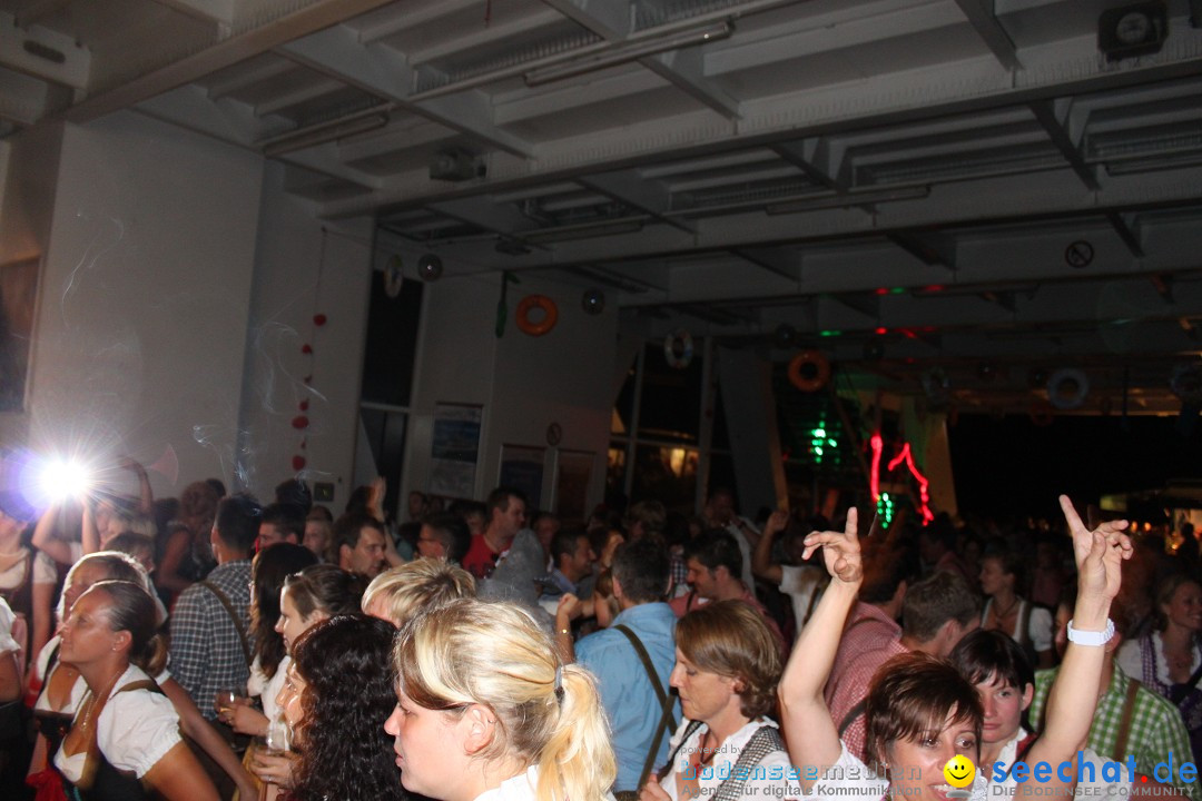 Partyschiff: Lederhosen und Dirndl: Friedrichshafen am Bodensee, 04.08.2012