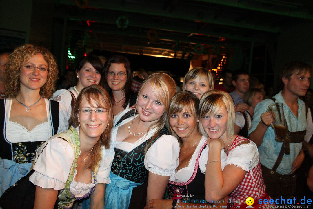 Partyschiff: Lederhosen und Dirndl: Friedrichshafen am Bodensee, 04.08.2012