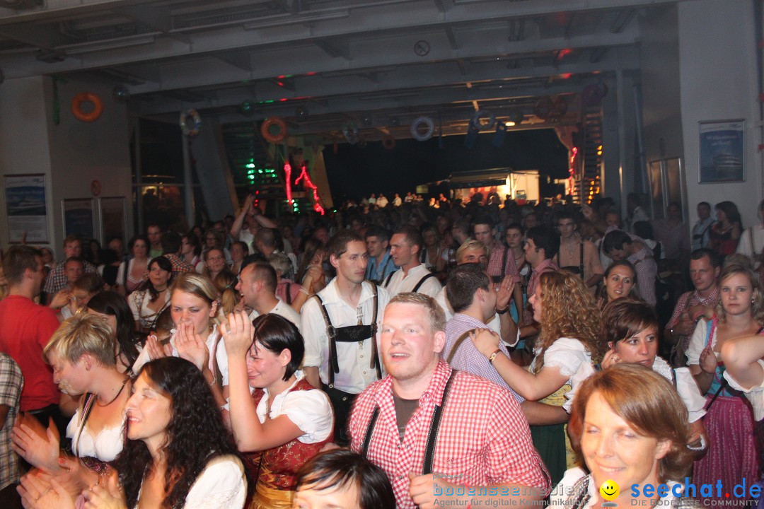 Partyschiff: Lederhosen und Dirndl: Friedrichshafen am Bodensee, 04.08.2012