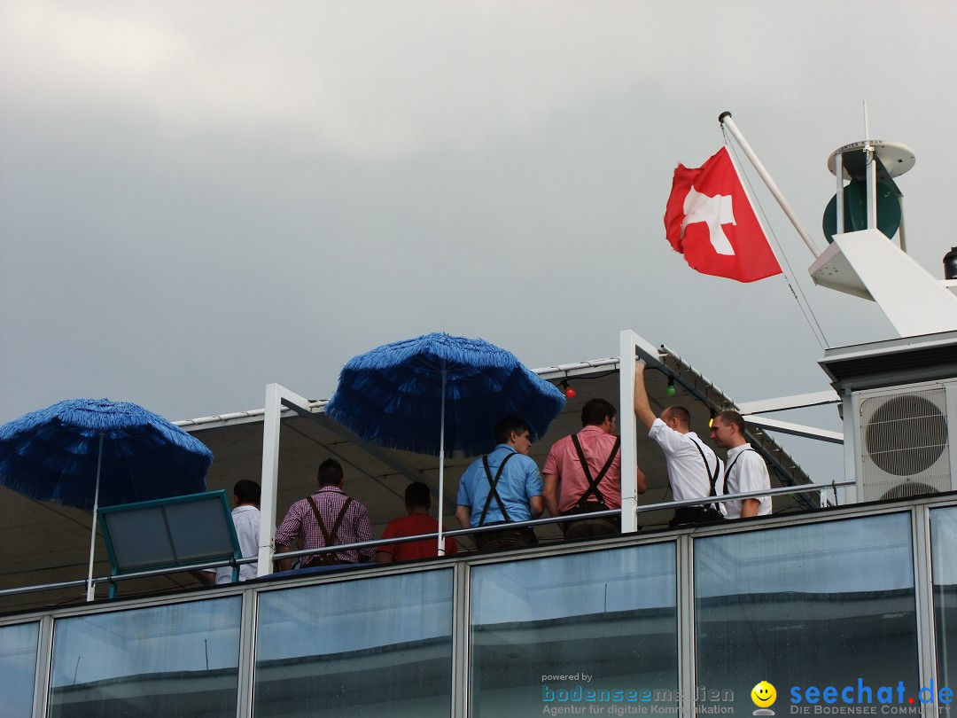 Partyschiff: Lederhosen und Dirndl: Friedrichshafen am Bodensee, 04.08.2012