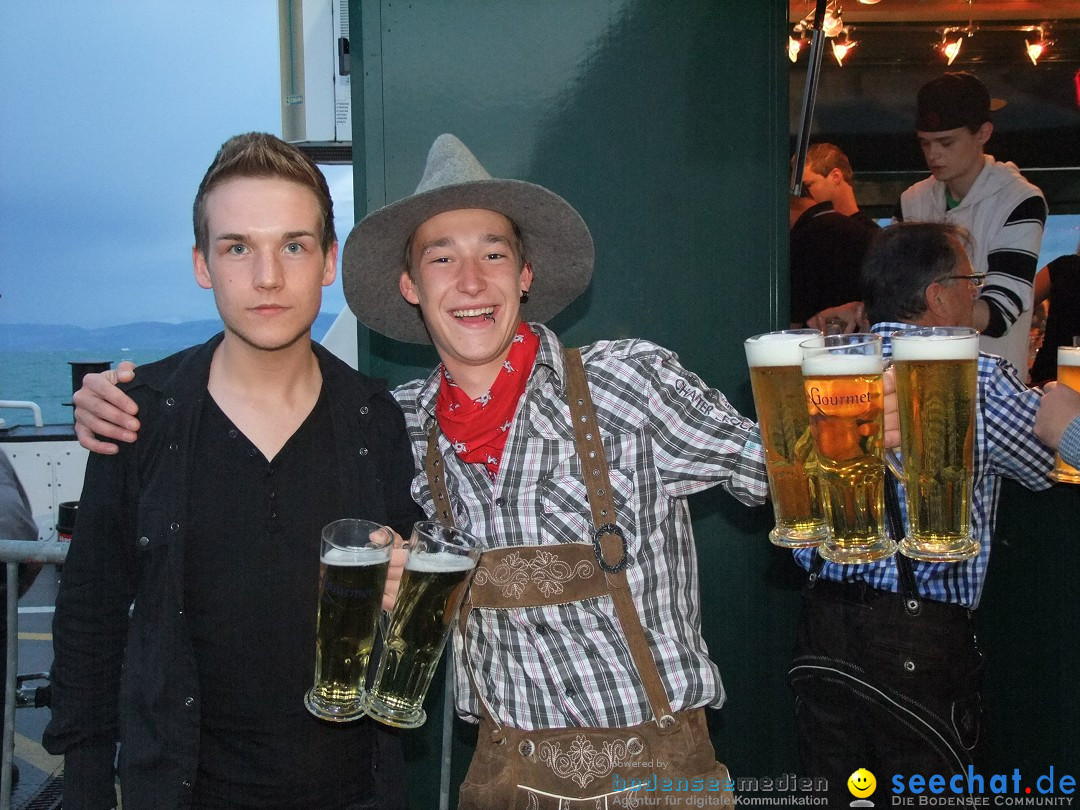 Partyschiff: Lederhosen und Dirndl: Friedrichshafen am Bodensee, 04.08.2012