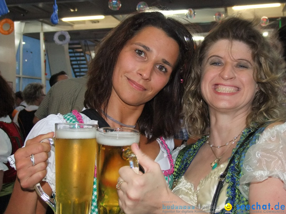 Partyschiff: Lederhosen und Dirndl: Friedrichshafen am Bodensee, 04.08.2012