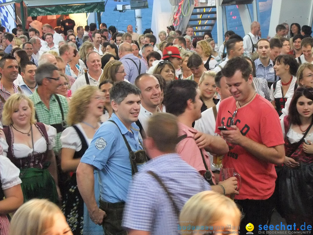 Partyschiff: Lederhosen und Dirndl: Friedrichshafen am Bodensee, 04.08.2012