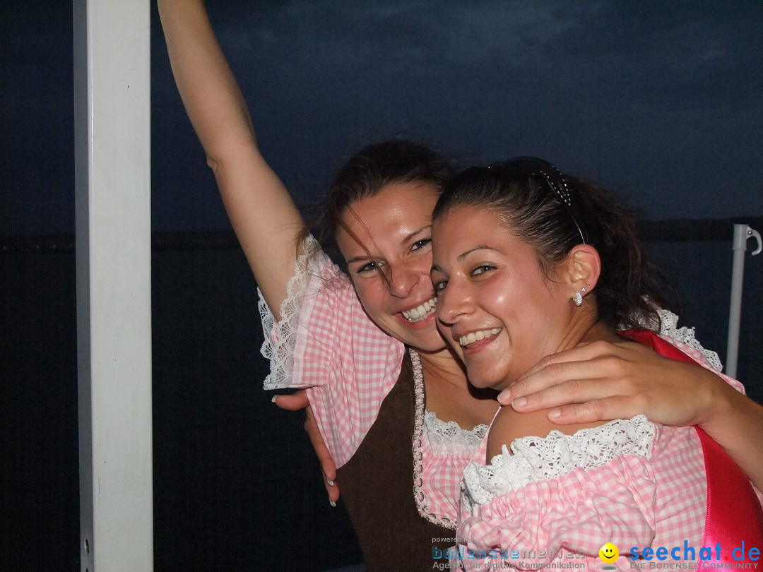 Partyschiff: Lederhosen und Dirndl: Friedrichshafen am Bodensee, 04.08.2012