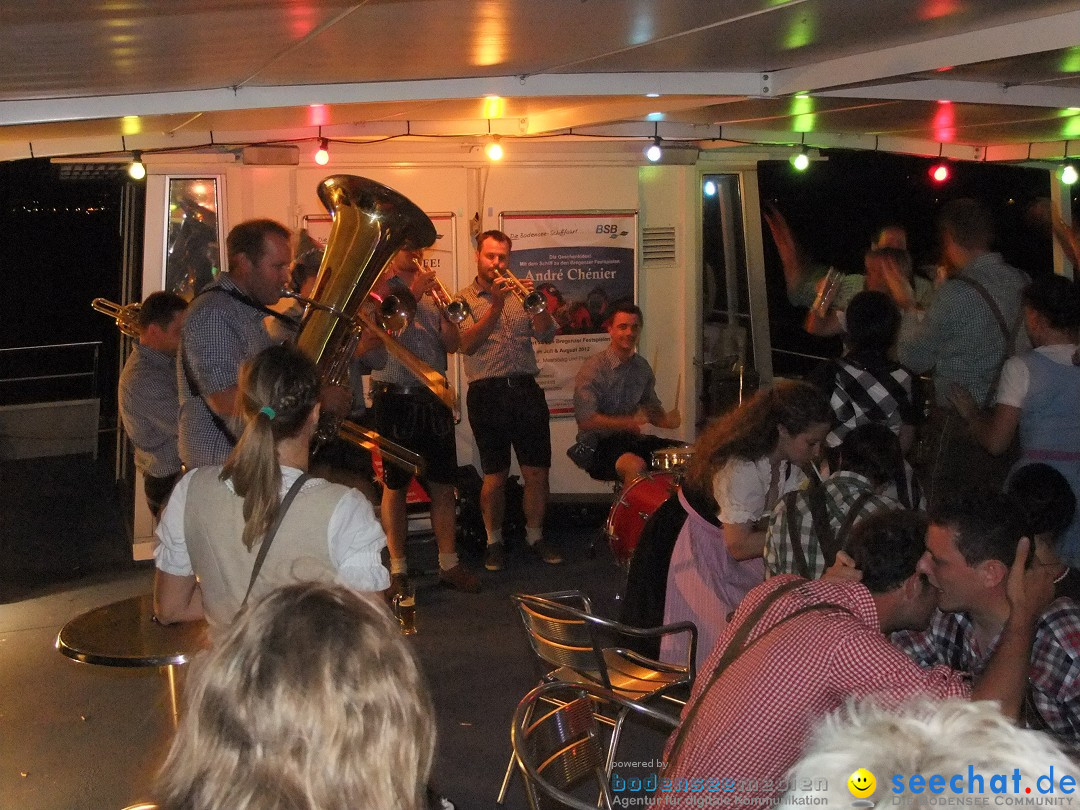 Partyschiff: Lederhosen und Dirndl: Friedrichshafen am Bodensee, 04.08.2012