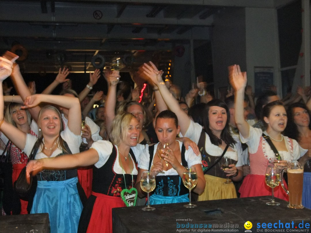 Partyschiff: Lederhosen und Dirndl: Friedrichshafen am Bodensee, 04.08.2012