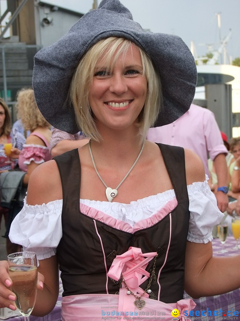 Partyschiff: Lederhosen und Dirndl: Friedrichshafen am Bodensee, 04.08.2012