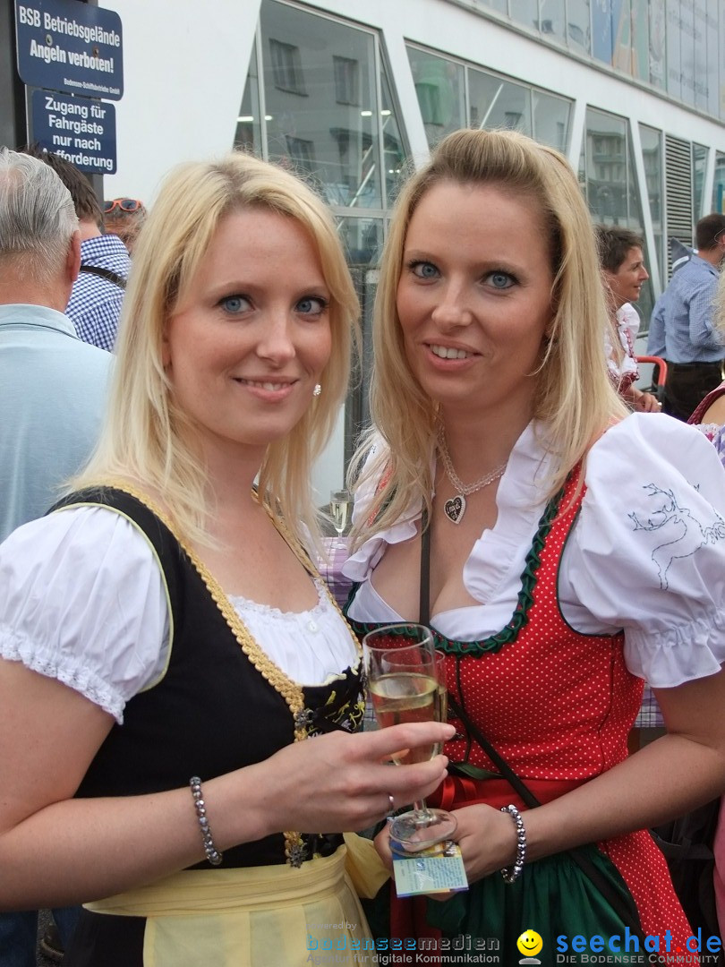 Partyschiff: Lederhosen und Dirndl: Friedrichshafen am Bodensee, 04.08.2012