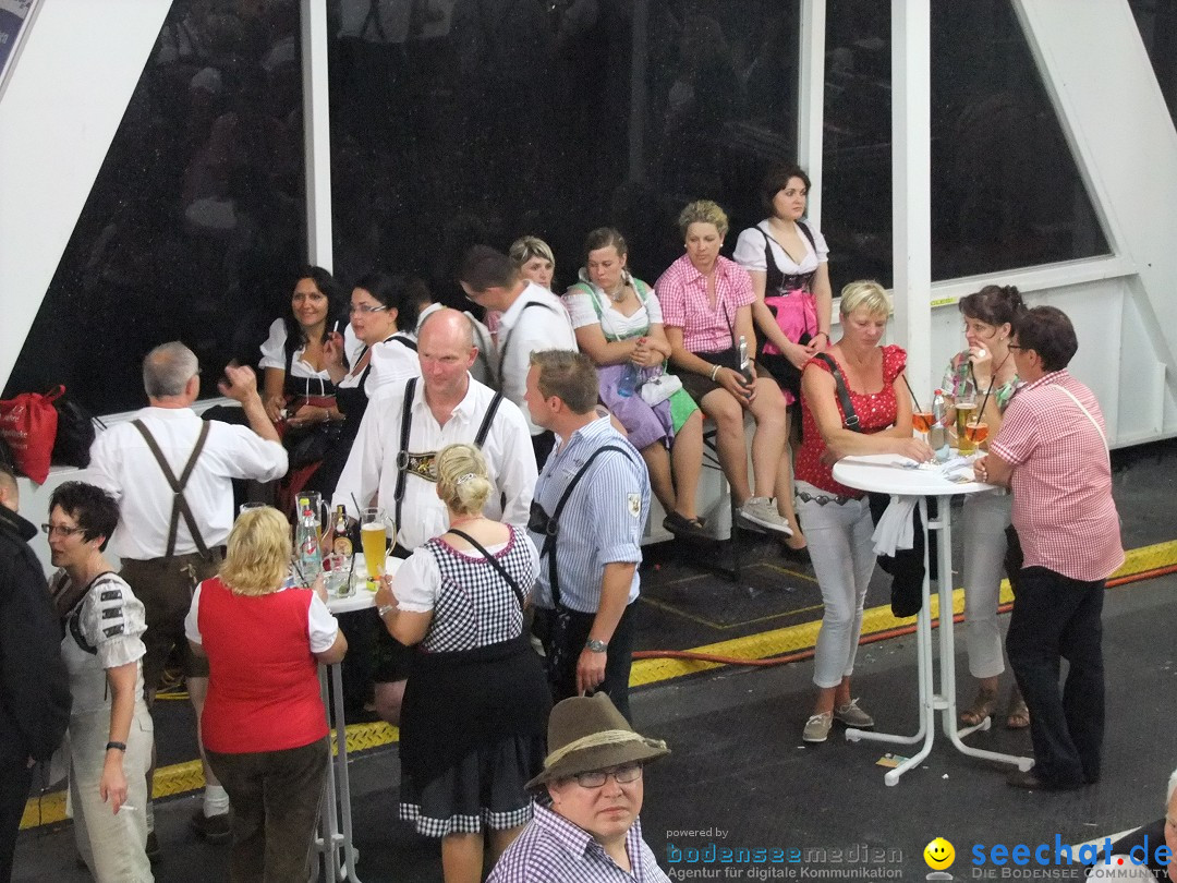 Partyschiff: Lederhosen und Dirndl: Friedrichshafen am Bodensee, 04.08.2012