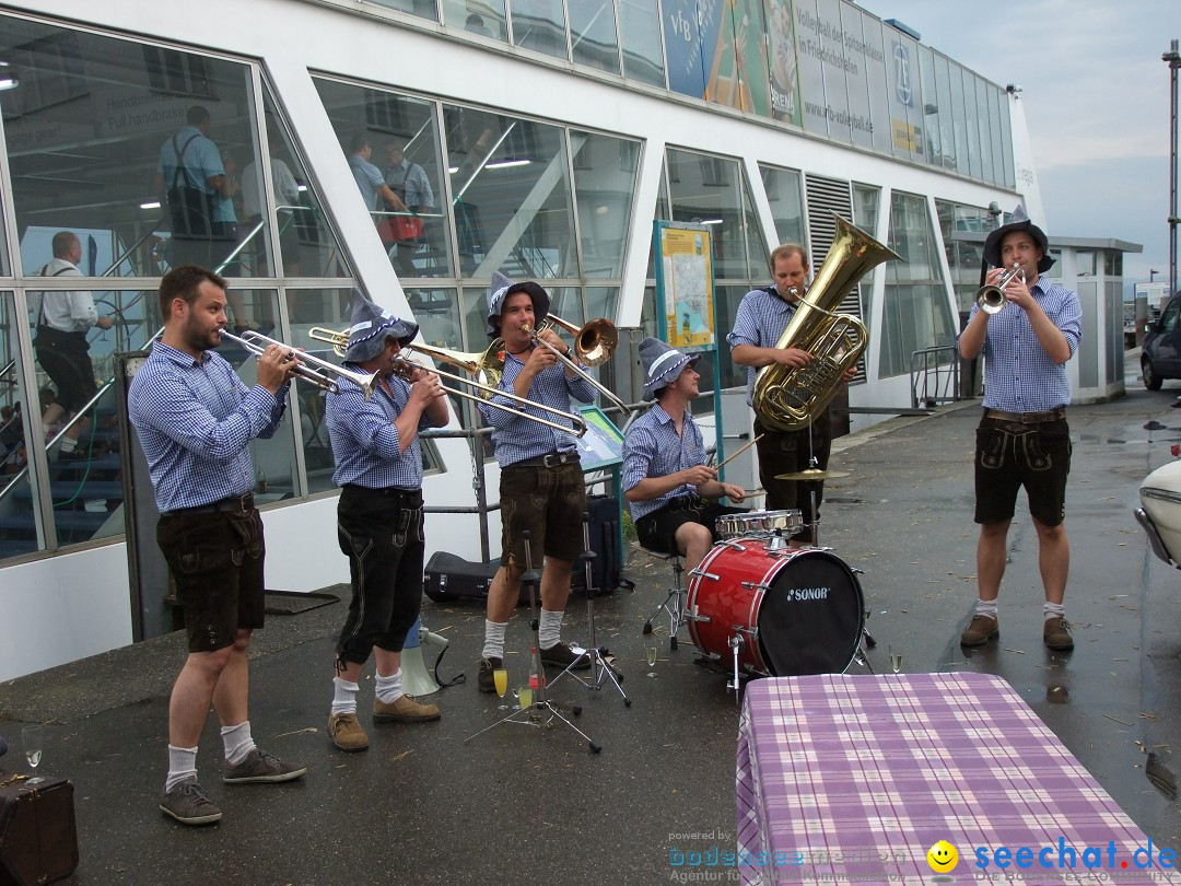 Partyschiff: Lederhosen und Dirndl: Friedrichshafen am Bodensee, 04.08.2012