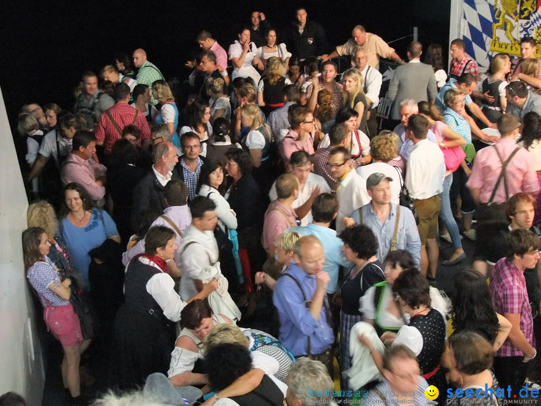 Partyschiff: Lederhosen und Dirndl: Friedrichshafen am Bodensee, 04.08.2012