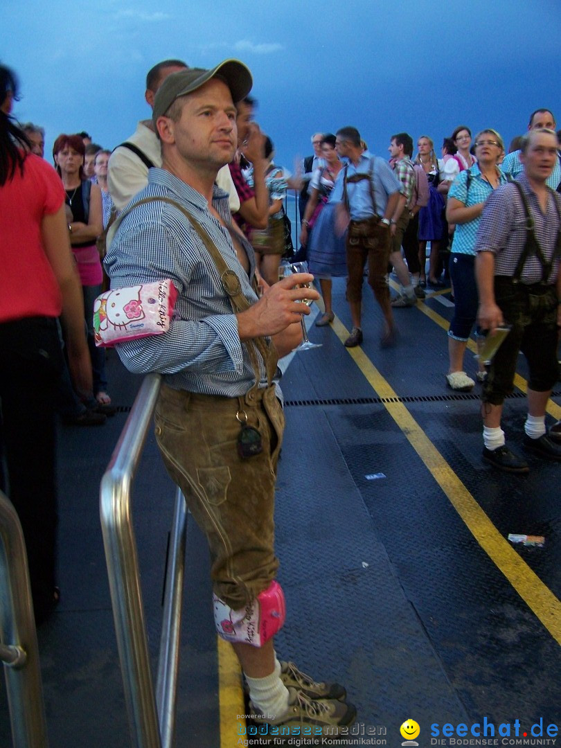 Partyschiff: Lederhosen und Dirndl: Friedrichshafen am Bodensee, 04.08.2012