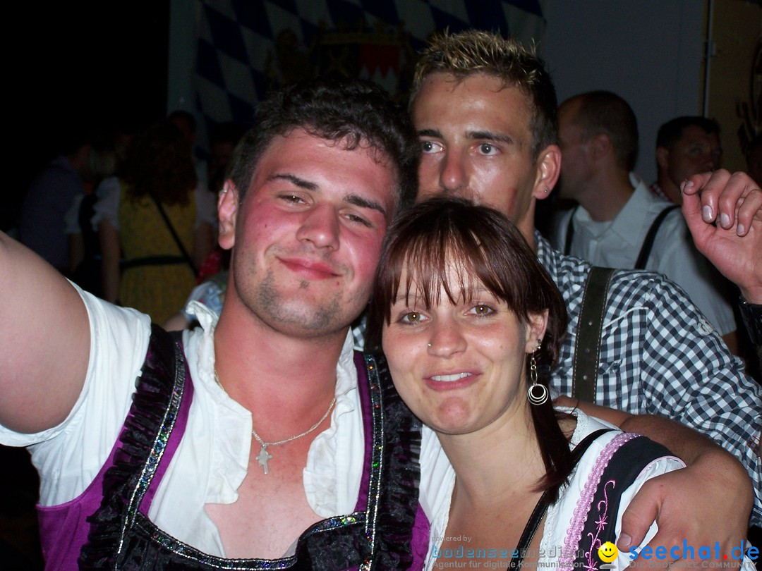 Partyschiff: Lederhosen und Dirndl: Friedrichshafen am Bodensee, 04.08.2012