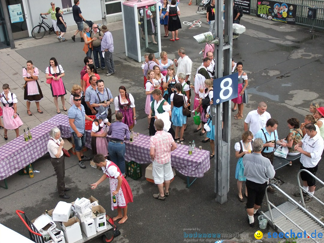 Partyschiff: Lederhosen und Dirndl: Friedrichshafen am Bodensee, 04.08.2012