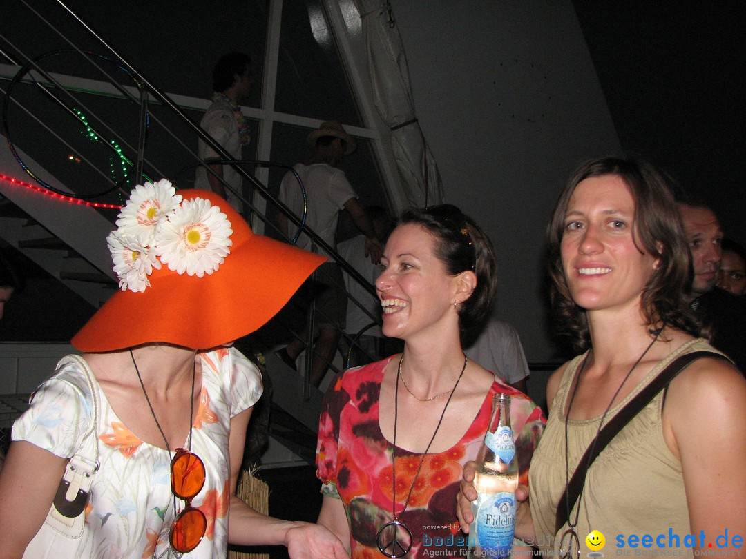 Partyschiff: FLOWER-POWER: Friedrichshafen am Bodensee, 18.08.2012