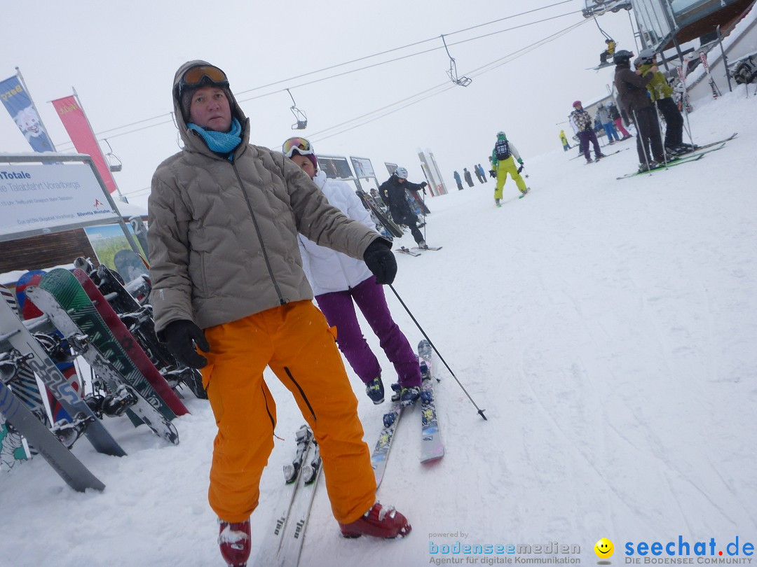 1. FIS Snowboardcross Weltcup - Ski Opening Montafon: Schruns, 08.12.2012