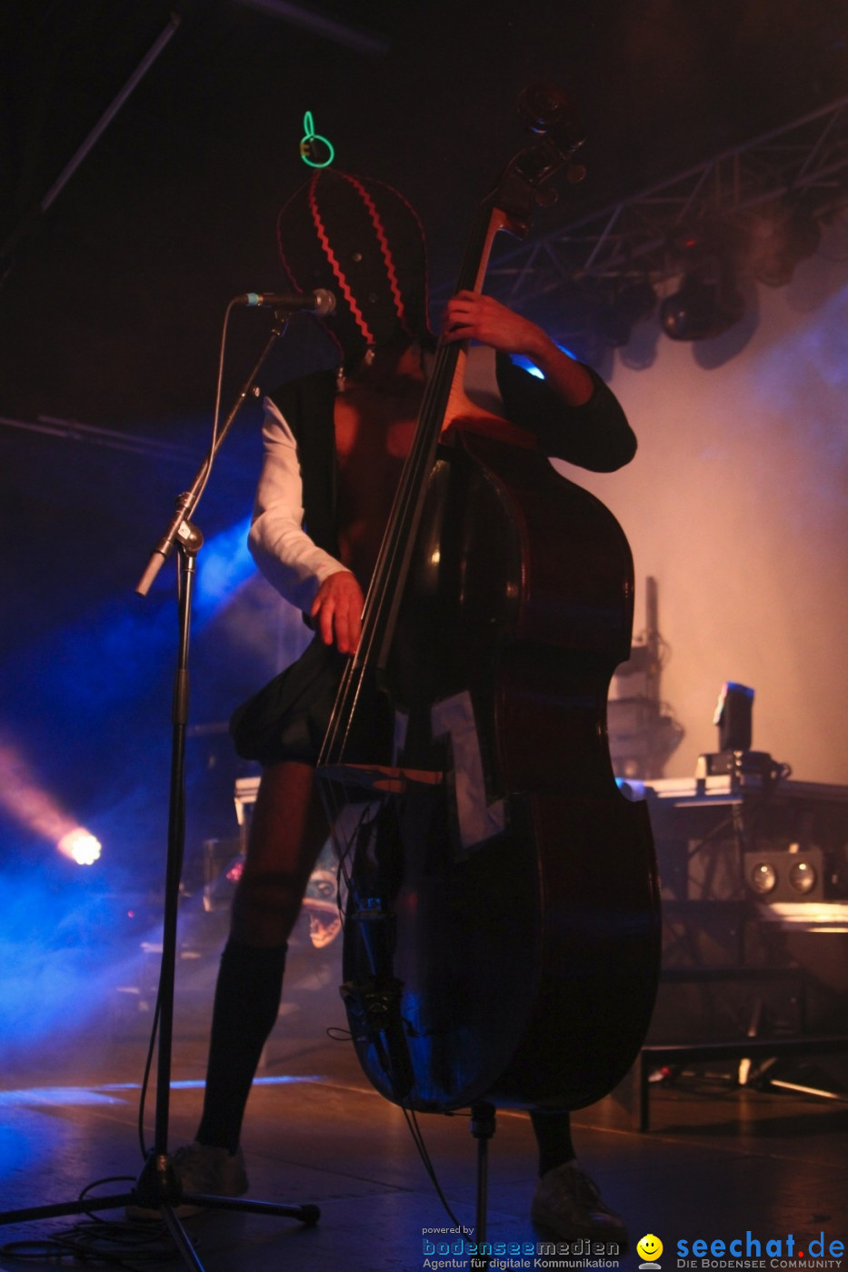 BONAPARTE Konzert im Roxy: Ulm, 12.12.2012