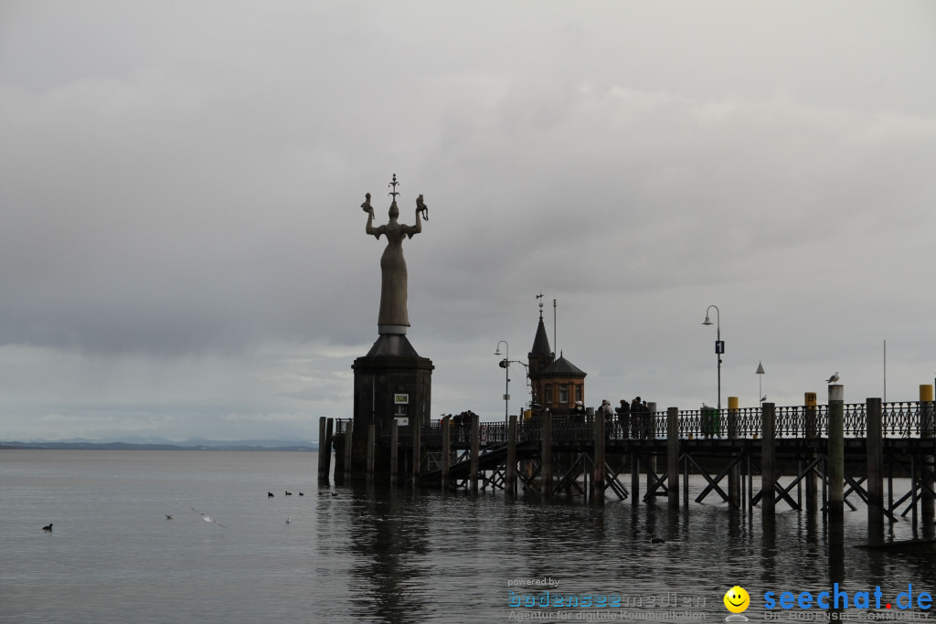 Flashmob: BODENS.EE Gangnam Style by seechat.de: Konstanz, 15.12.12