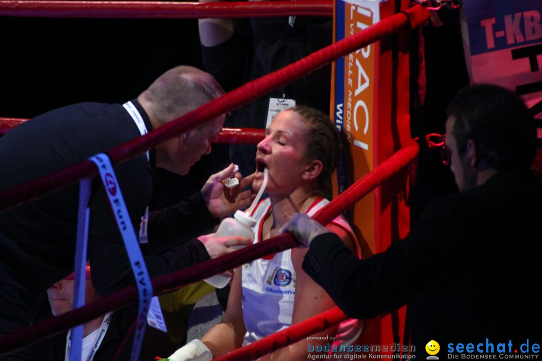 WM-BOXKAMPF: Rola El-Halabi vs. Lucia Morelli: Neu-Ulm, 12.01.2013