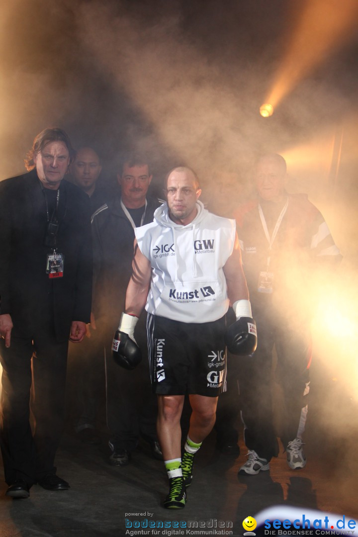 WM-BOXKAMPF: Rola El-Halabi vs. Lucia Morelli: Neu-Ulm, 12.01.2013