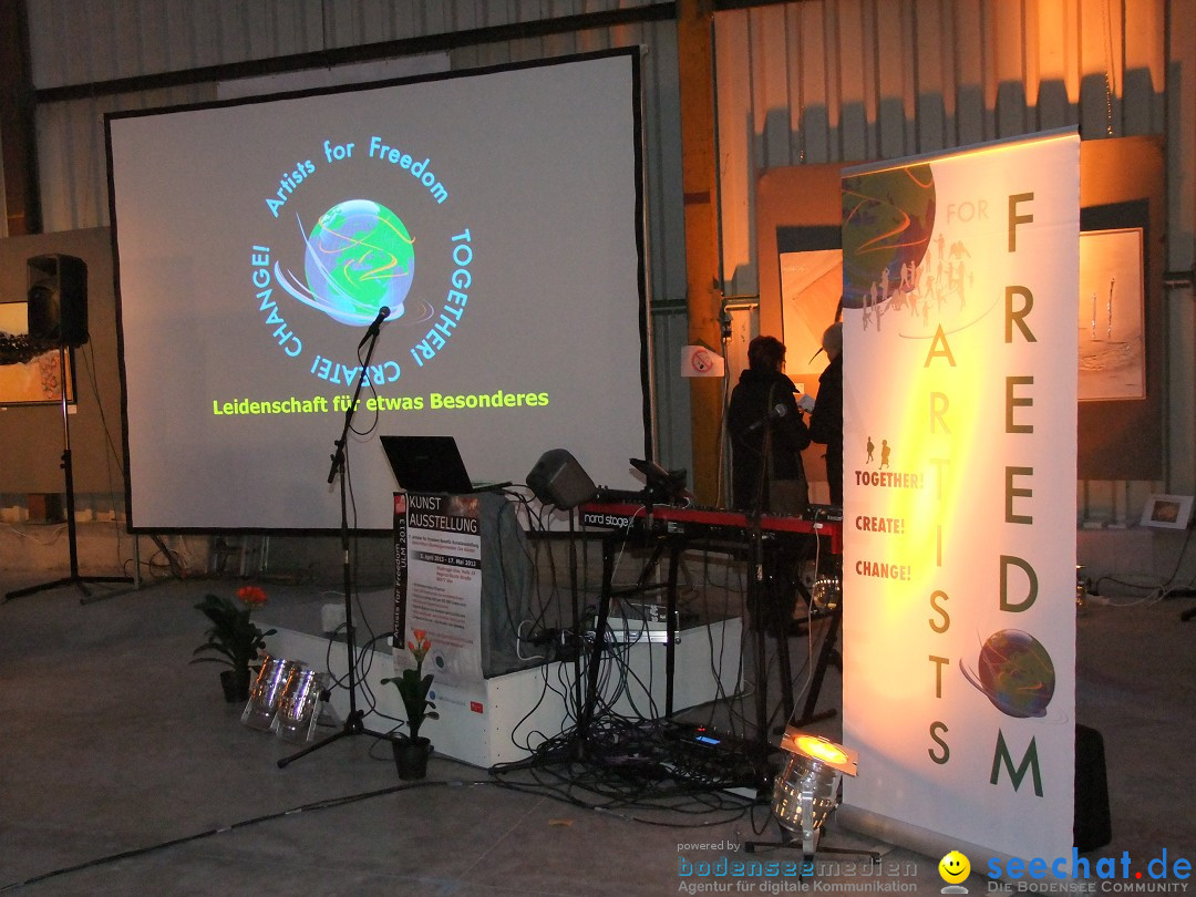 Kunstausstellung -  Artists for freedom: Ulm, 05.04.2013