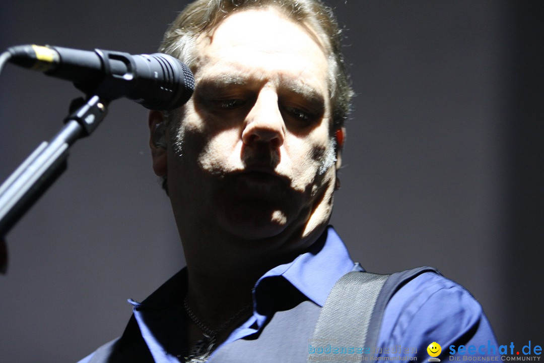 Chris de Burgh &amp;amp;amp;amp;amp; Band: Live In Concert: ratiopharmarena Ulm, 08.04.2013