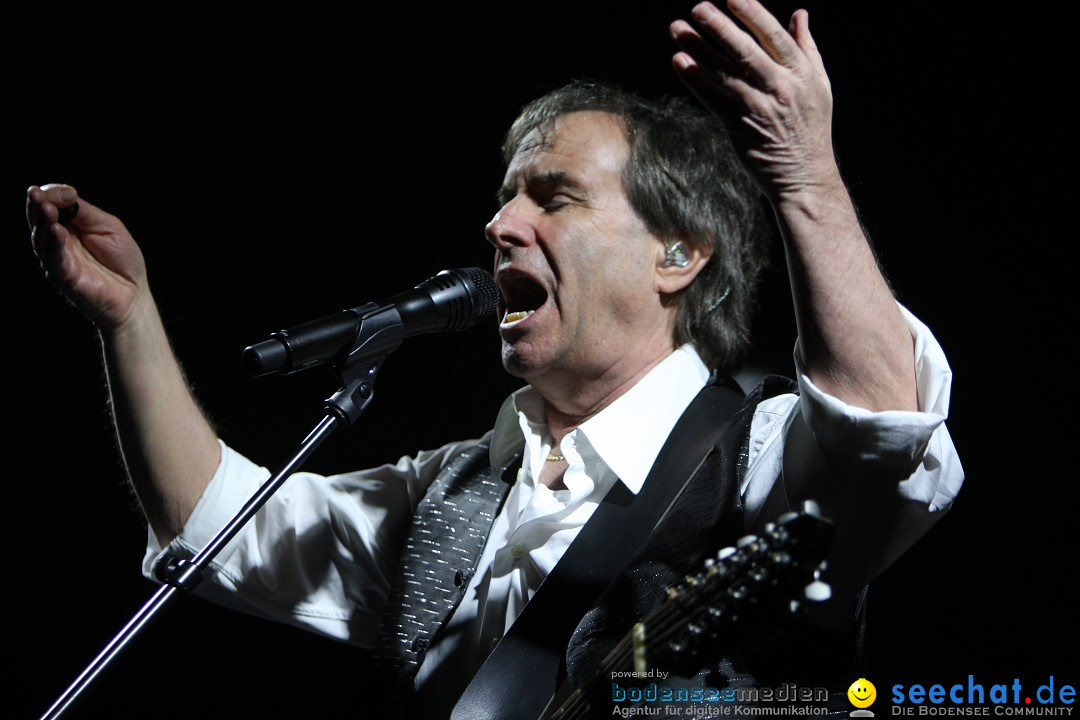 Chris de Burgh &amp;amp;amp;amp;amp; Band: Live In Concert: ratiopharmarena Ulm, 08.04.2013