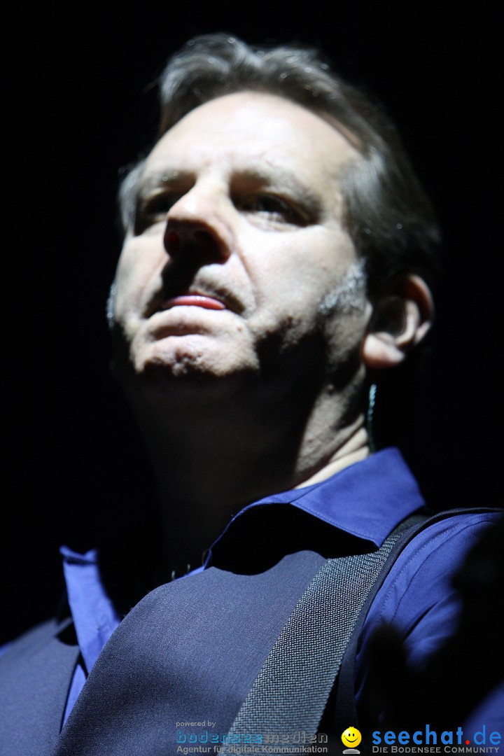 Chris de Burgh &amp;amp;amp;amp;amp; Band: Live In Concert: ratiopharmarena Ulm, 08.04.2013