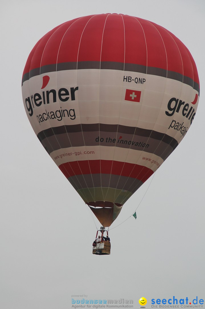 Eglofser Feuerzauber mit Ballongluehen: Eglofs - Wangen im Allgaeu, 01.05.2