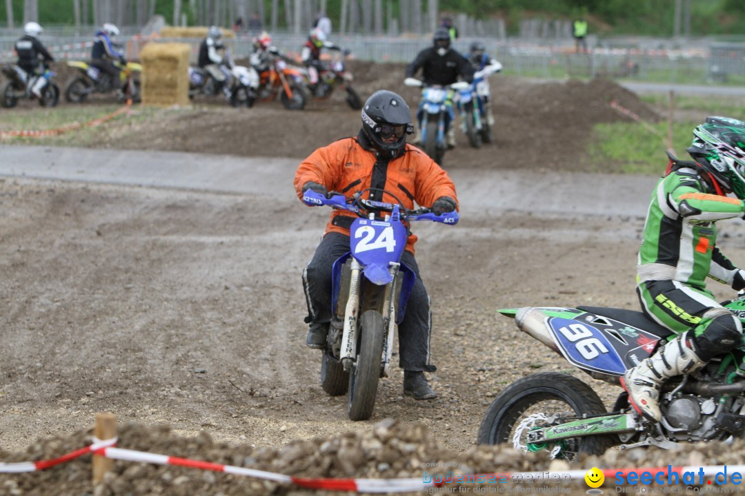 Supermoto: Welschingen am Bodensee, 04.05.2013