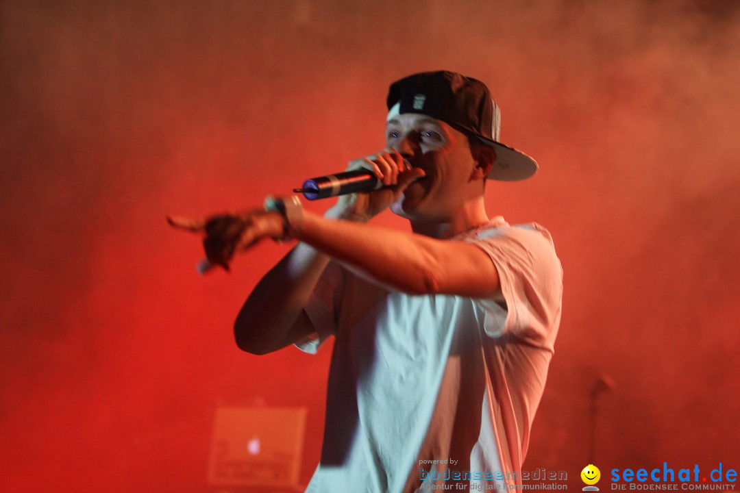 Catch a Fire mit KOOL SAVAS, CURSE, RAF, Olli Banjo, Laas Unltd im Roxy: Ul