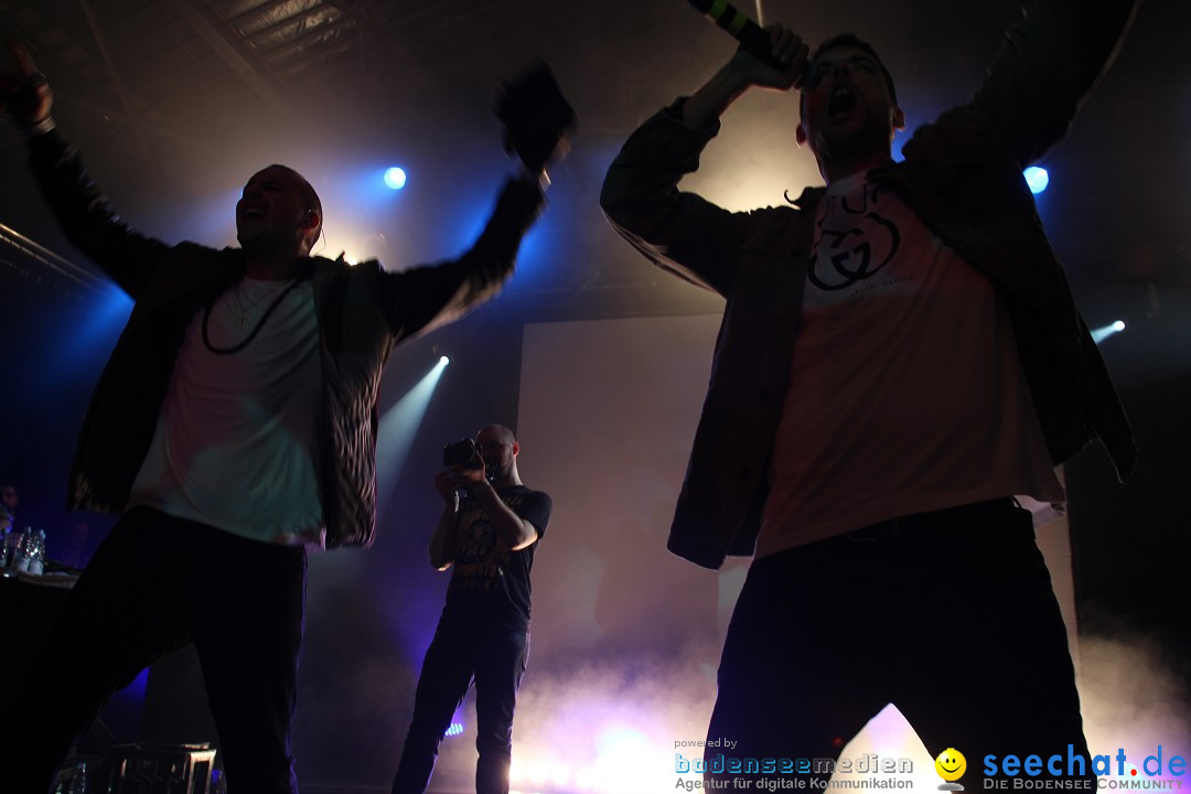 Catch a Fire mit KOOL SAVAS, CURSE, RAF, Olli Banjo, Laas Unltd im Roxy: Ul