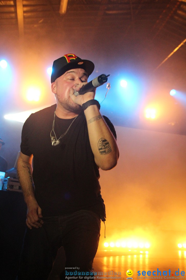 Catch a Fire mit KOOL SAVAS, CURSE, RAF, Olli Banjo, Laas Unltd im Roxy: Ul