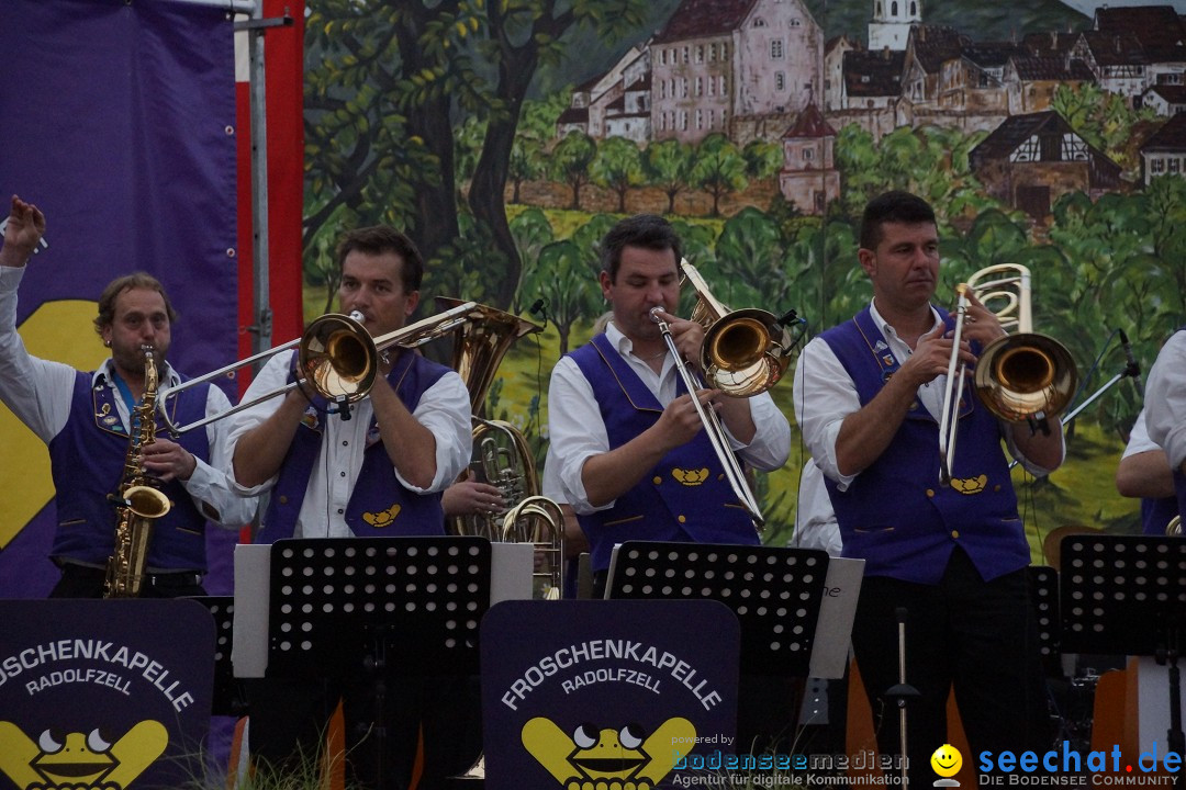 Feierabendhock mit der Froschen-Kapelle: Stockach am Bodensee, 17.06.2013